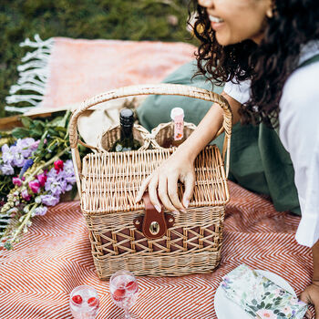 Willow Picnic Basket Set Two Person