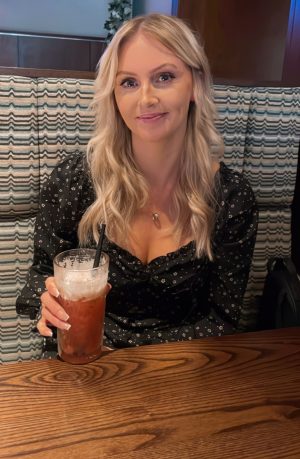 Holly Maxwell